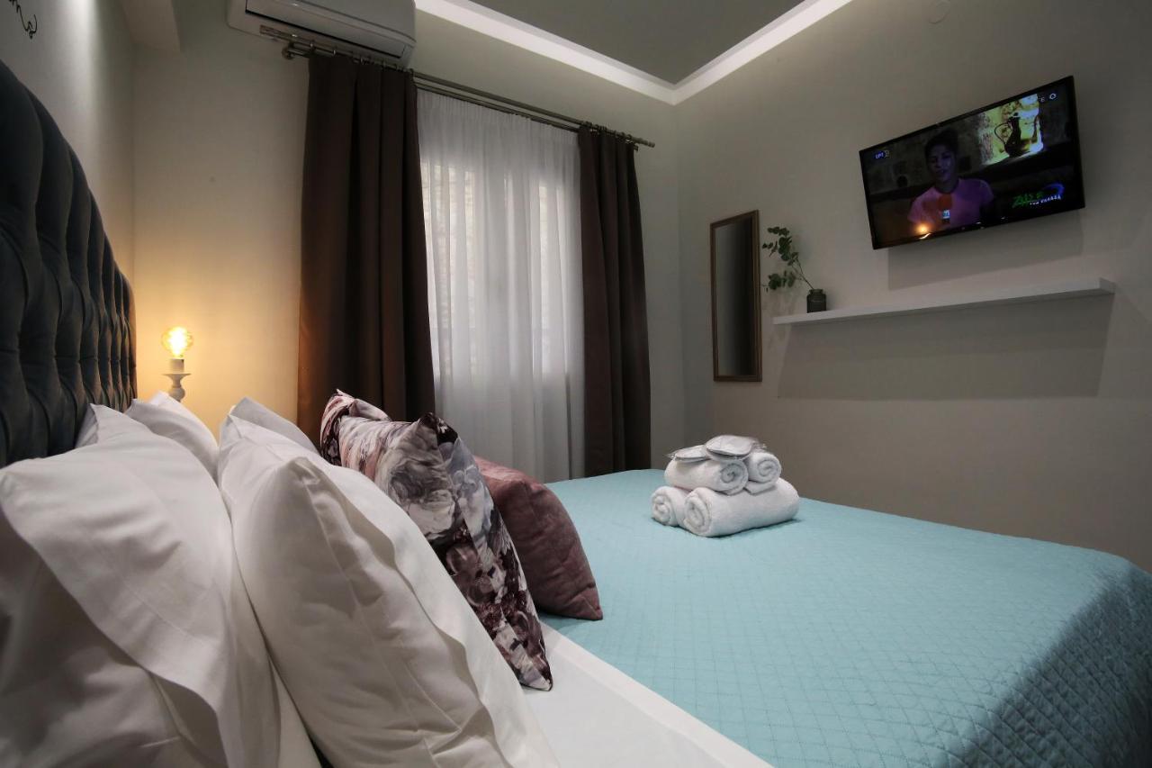 Apartamento Under The Aqueduct Boutique House Kavala Exterior foto