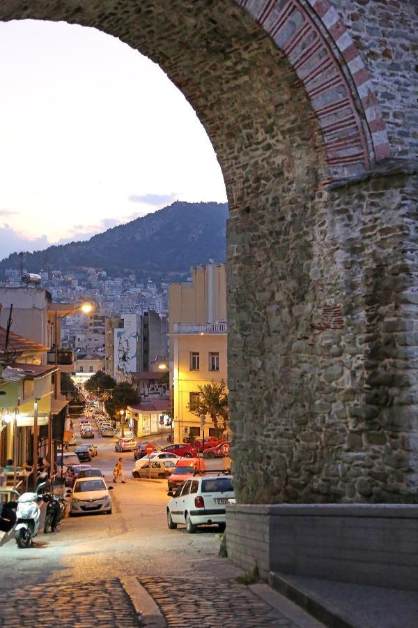 Apartamento Under The Aqueduct Boutique House Kavala Exterior foto
