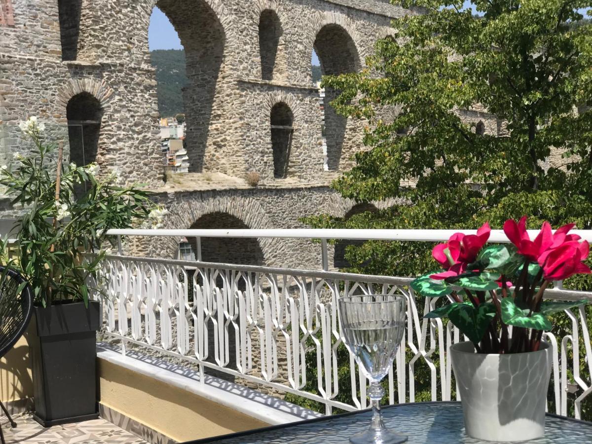 Apartamento Under The Aqueduct Boutique House Kavala Exterior foto